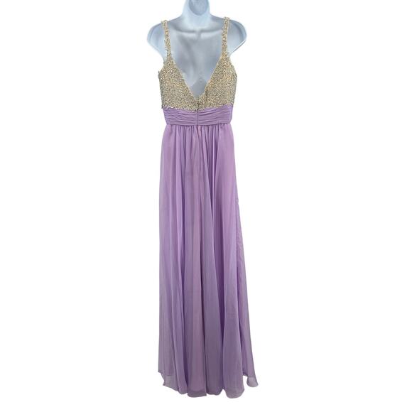 La Femme Prom Dress SZ 6 Pale Purple Formal Gown Embellished Lace Top Sleeveless - Picture 3 of 14